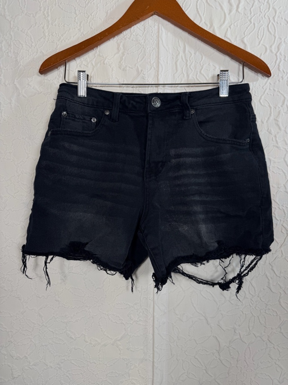 Steve Madden/ Madden Girl Black Distressed Cut Off Denim Jean Shorts Sz 7